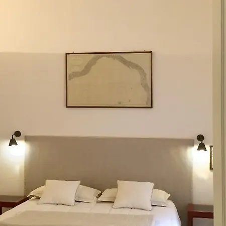 Couette-café Rooms Barbarossa 3*